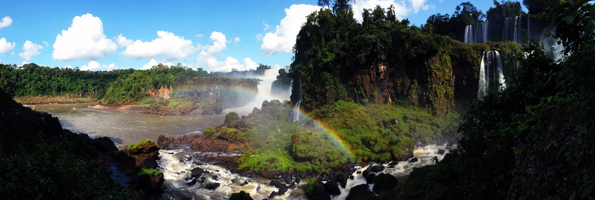 Image of Panorama of the "smaller" falls.