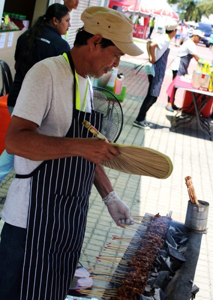 Image of man grilling satay at Sepang Circuit